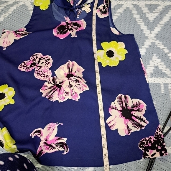 J.CREW Floral Tie back Blouse - Picture 10 of 10